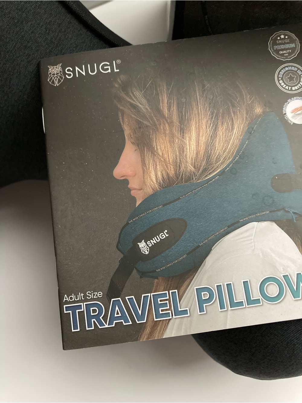 SNUGL Memory Foam Ergonomic Soft Confortable Travel Neck Pillow